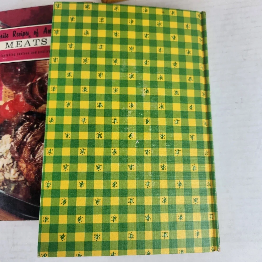 Vintage Favorite Recipes of America 4 Volume Cookbook Set with Slipcase Retro